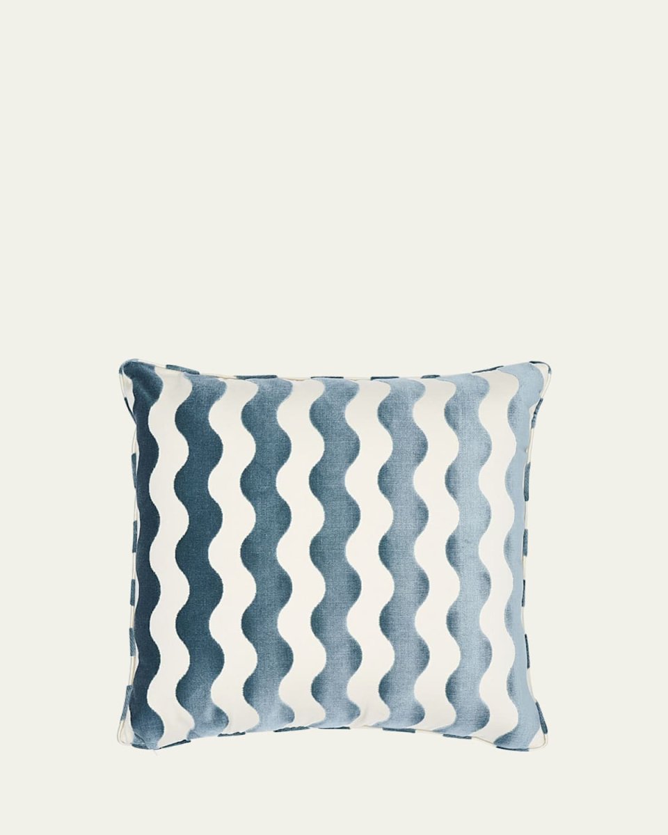 The Wave 20" Pillow